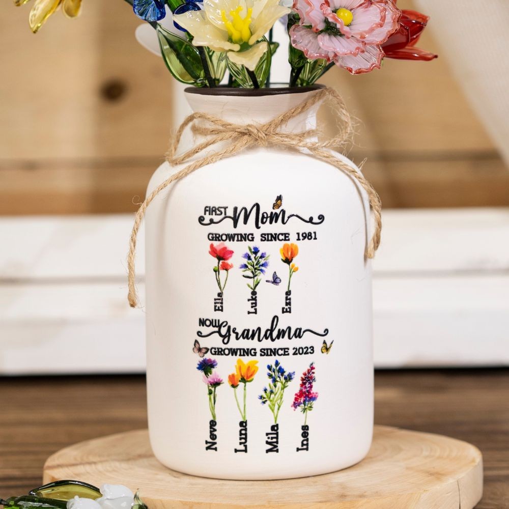 Custom Family Garden Birth Flower Vase With Grandchildren Name For Mother's Day Gift